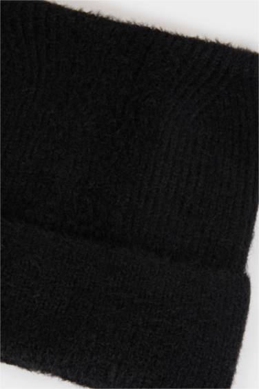 Қыздарға берет