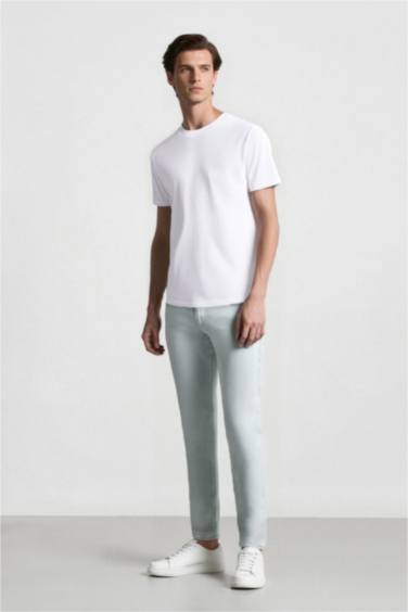 Sergio Regular Fit Regular Waist Straight Leg Jeans