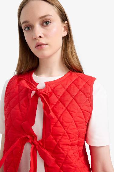 Crew Neck Tied Cotton Vest