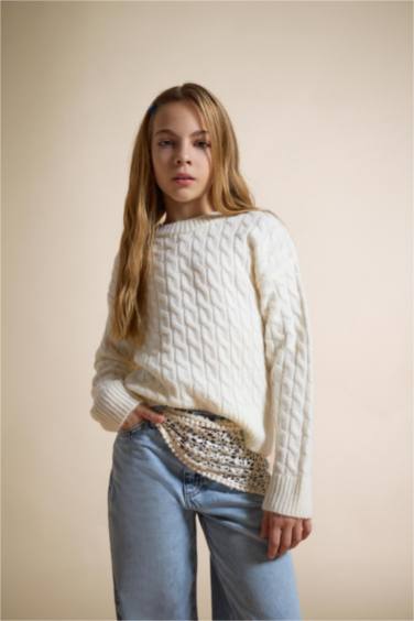 Girl Regular Fit Crew Neck Pullover