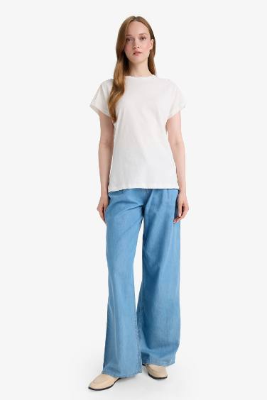 Woman Short Sleeve T-Shirt