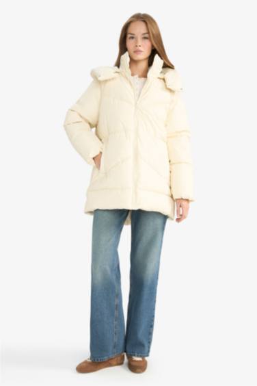 Relax Fit Kapüşonlu Fermuarlı Şişme Parka