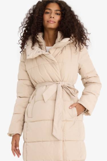 бас киімді Пальто