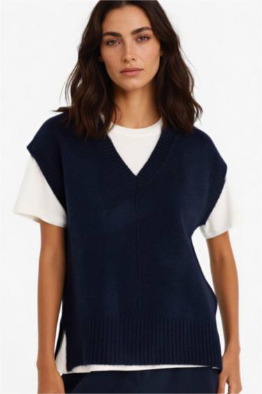 Regular Fıt V Yaka Yelek