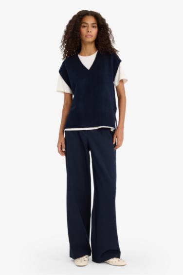 Regular Fit V Yaka Triko Süveter