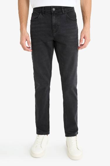 Pedro Slim Fit Dar Kalıp Normal Bel Dar Paça Jean Pantolon