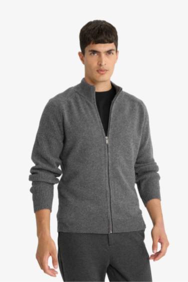 Standard Fit Turtleneck Knitwear Cardigan