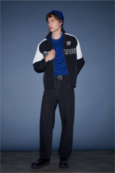 Baggy Fit Wide Leg Jeans