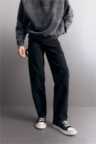 بنطلون جينز كارجو قصة مريحة برجل واسع