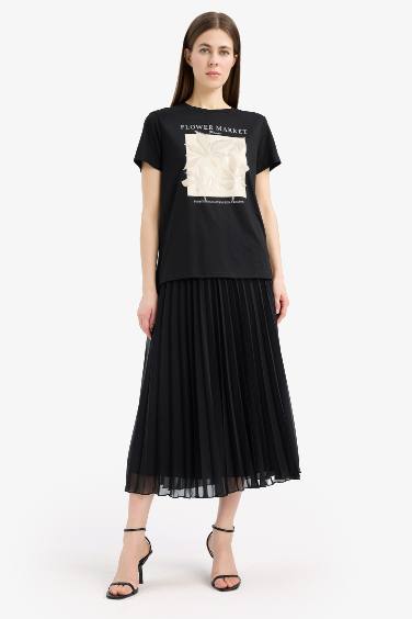 Regular Fit Crew Neck Floral T-Shirt