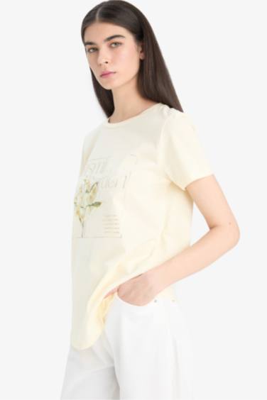 Regular Fit Crew Neck Photo Floral Cotton T-Shirt