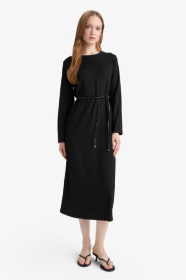 فستان ممشط محبوك قصة عادية