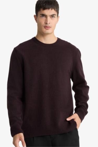 Standard Fit Crew Neck Knitwear Pullover