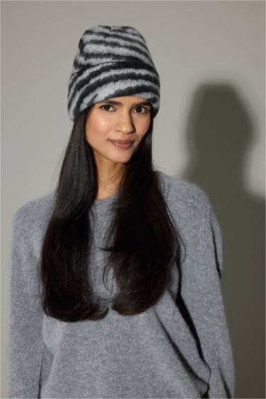 Woman Printed Beanie