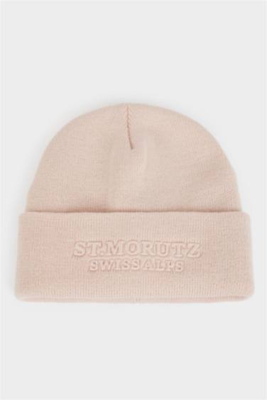 قبعة بيريه تريكو نسائي