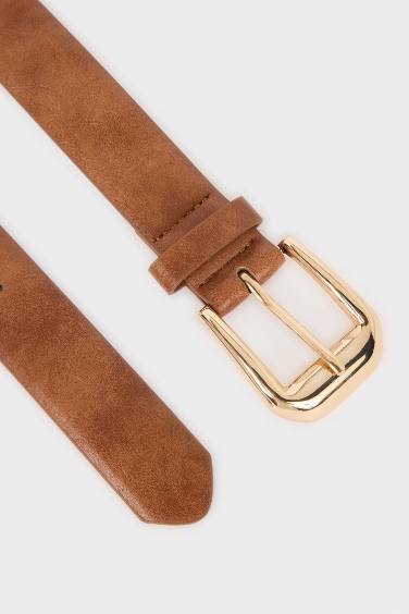 حزام جلد صناعي بمشبك كبير