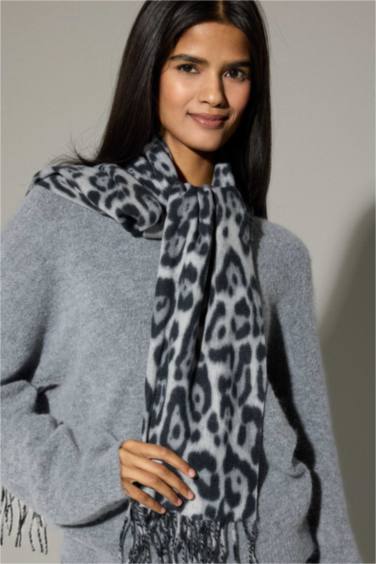 Woman Printed Neck Scarf