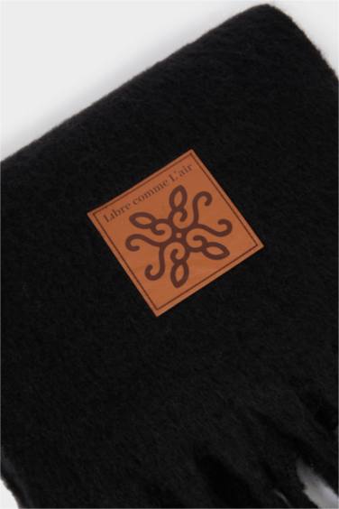 Woman Woven Label Scarf