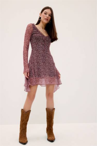 V Yaka Çiçekli Tül Uzun Kollu Mini Elbise