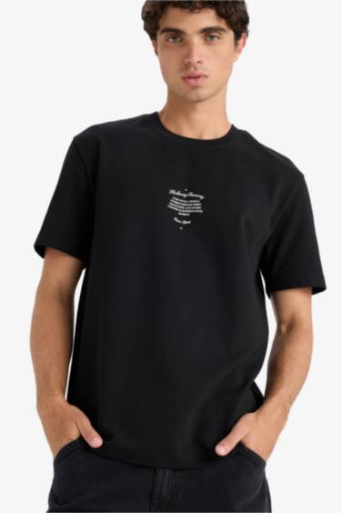 Regular Fit Crew Neck Printed Short Sleeve T-Shirt