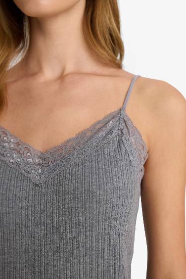 Fall in Love Lace Detailed Rib Undershirt