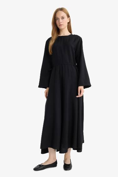 Relax Fit Crew Neck Low Shoulder Dress