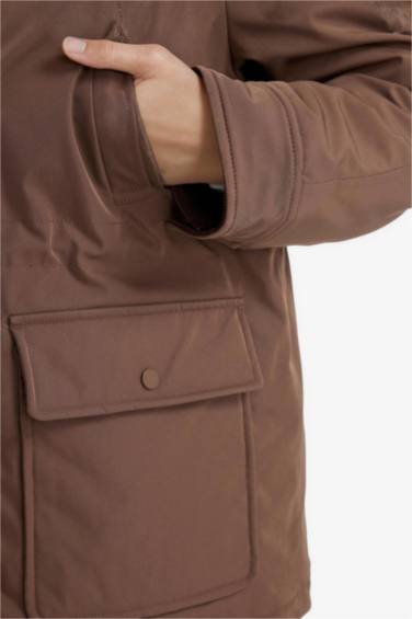 Regular Fit Kontrast Yaka Fermuarlı Parka