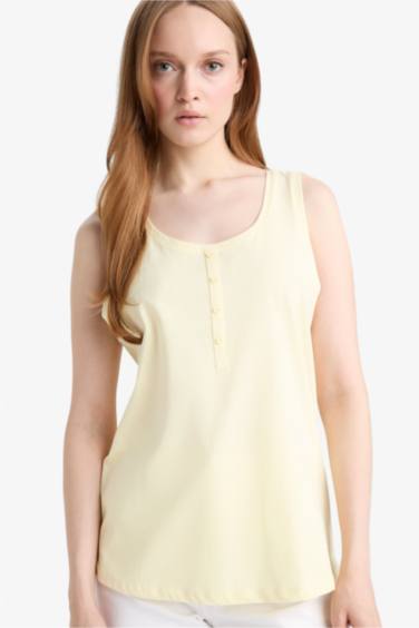 بلوزة كت قصة عادية بياخة مستديرة