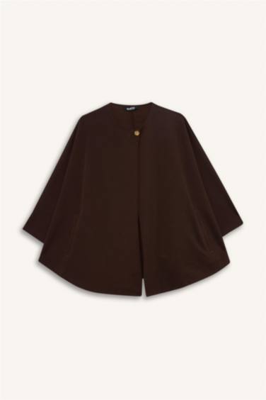 جاكيت عريض قصة عادية بياخة مستديرة