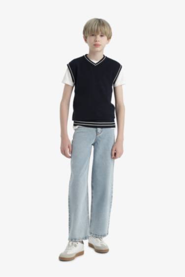 Мальчик, жилет с V-образным вырезом