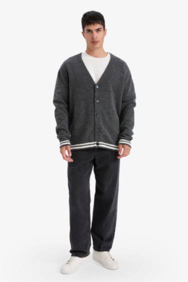 Relax Fit V-Neck Knitwear Cardigan