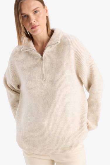 بلوز تريكو قصة مريحة وياخة عالية بسحاب