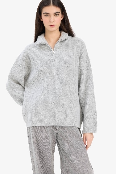 Relax Fit Yarım Fermuarlı Triko Kazak