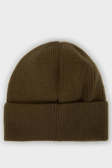 Bonnet en maille à étiquette tissée pour homme