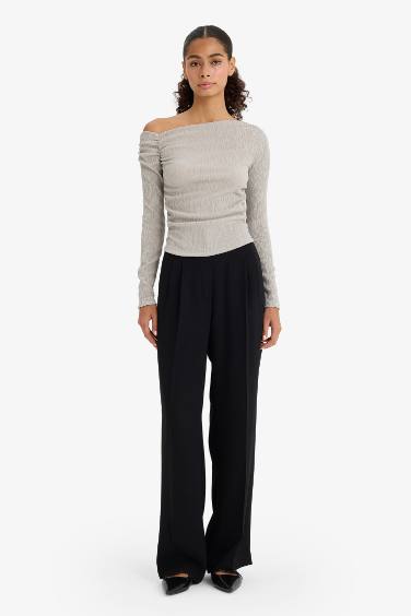 Slim Fit One Shoulder Crepe T-Shirt