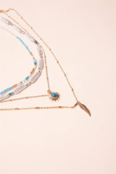 سلسله من 4 قطع