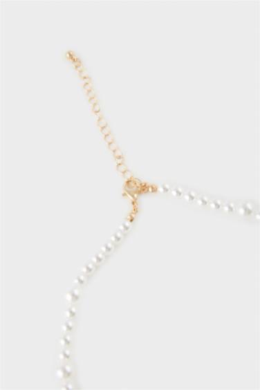 Woman Pearl Gold Charm Necklace