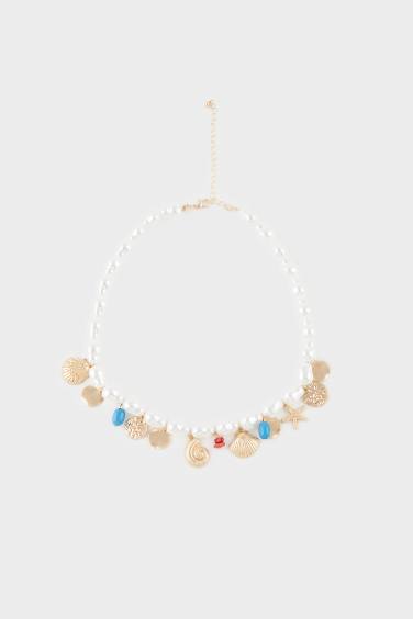 Woman Pearl Gold Charm Necklace