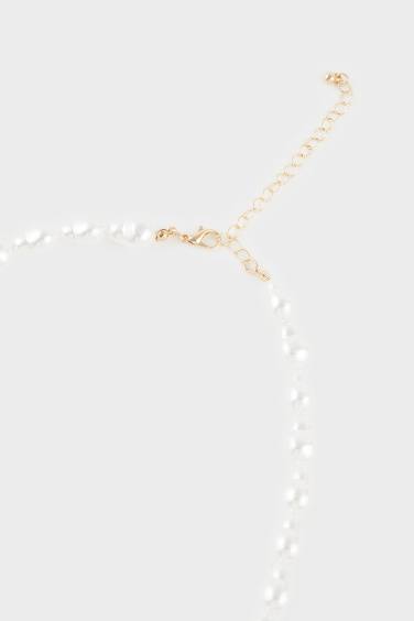 Woman Pearl Gold Charm Necklace