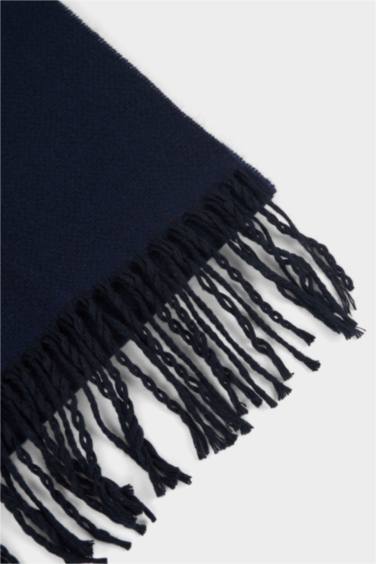 Man Christmas Themed Woven Scarf