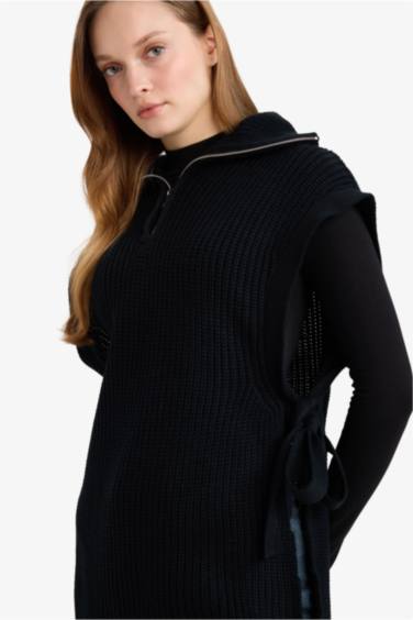 Regular Fit Knitwear Vest