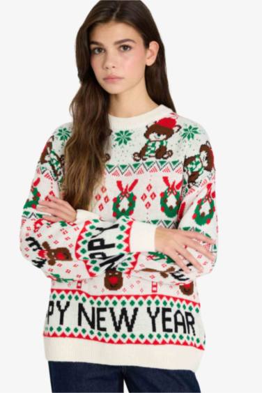 Yılbaşı Temalı Regular Fit Bisiklet Yaka Kazak