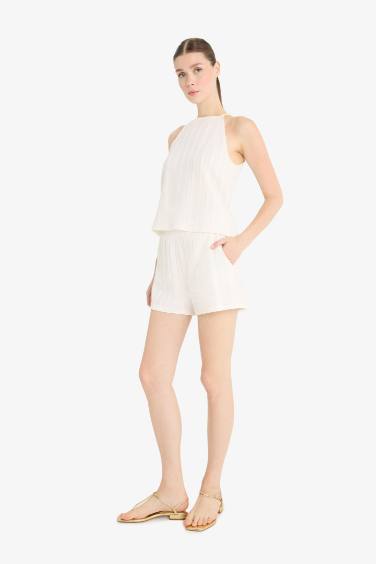 شورت منسوج قصة عادية