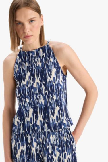 Regular Fit Crew Neck Crepe Blouse