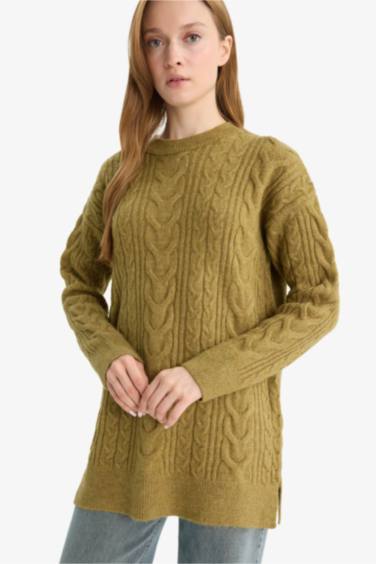 تونيك تريكو قصة مريحة بياقة مستديرة