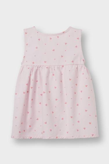 طقم من قطعتين