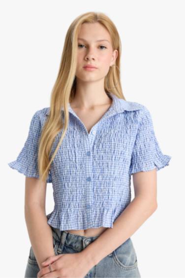 Fitted Textured Short Sleeve Shirt