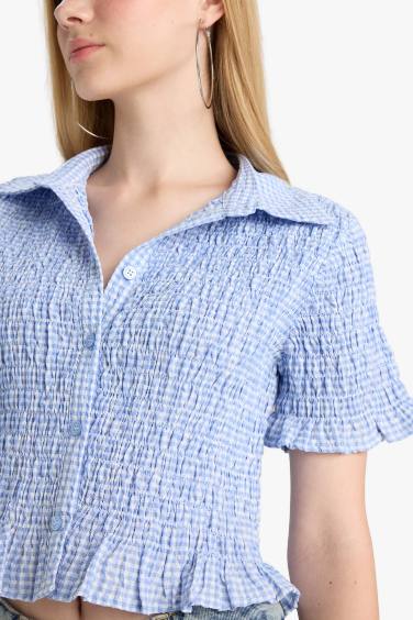 Fitted Textured Short Sleeve Shirt