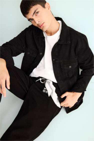 Regular Fit Düğmeli Cepli Denim Ceket