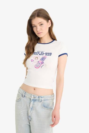 تيشيرت نص ردن بياخة مستديرة وطبعة صورة